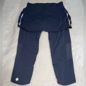 Athleta 2 in 1 capri skort leggings blue purple